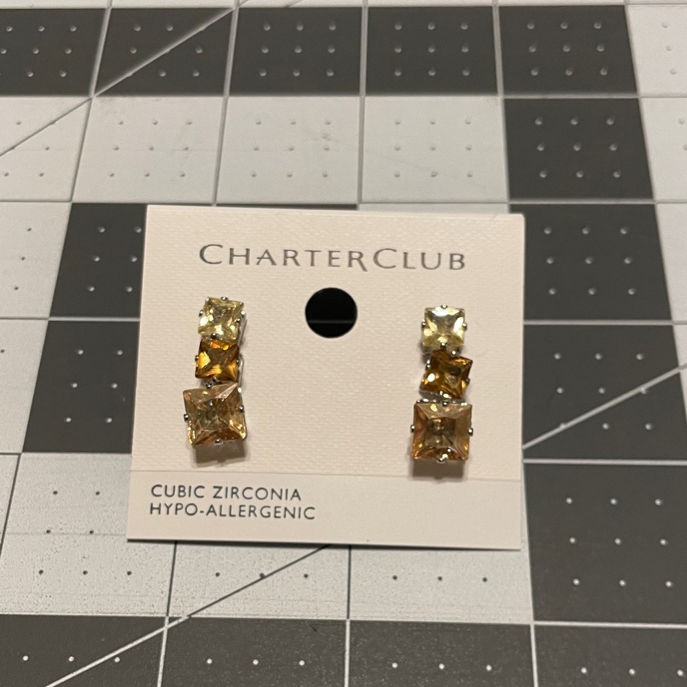 Charter Club Yellow Graduated Cubic Zirconia Drop Stud‎ Earrings D03 6670